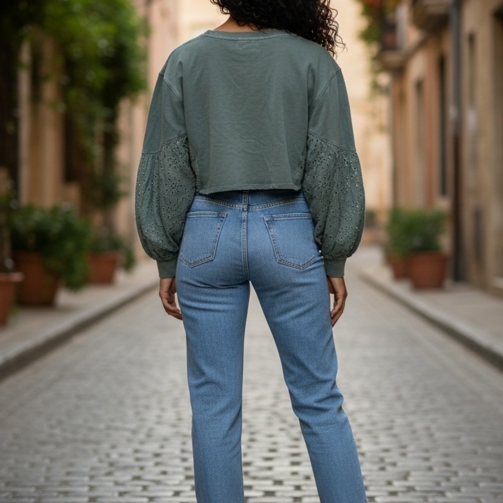 Pilcro Green Cropped Top - Picture 2 of 3